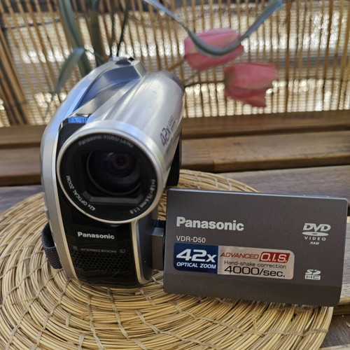 Panasonic VDR-D50 Mini DVD Digital Camcorder very good condition
