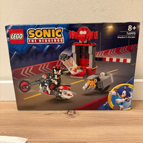Lego set 76995 Shadow’s Escape like new with box and instructions