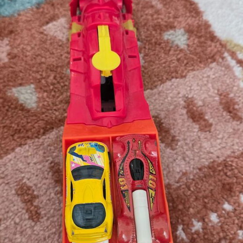 Hot Wheels City Dragon Launch Transporter like new