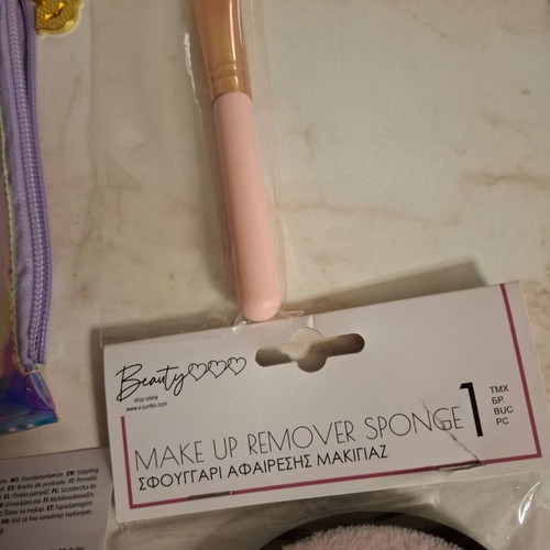 Makeup tools new, unused in packaging