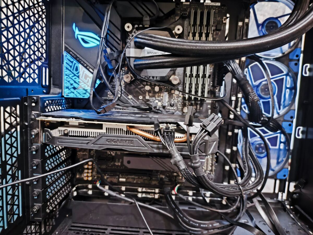 Super Combo i5-9600k, ASUS Rog Strix… - € 275,00 - Vendora.bg