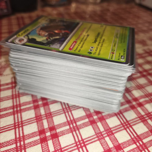 Pokémon bulk 142 single cards from Destined Rivals, like new