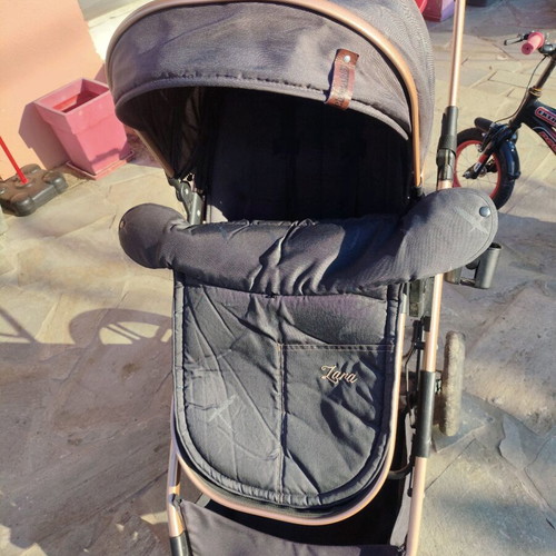 Chipolino 3-in-1 stroller like new with port bebe and car seat
