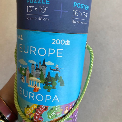 Europe Puzzle 200 pieces new with poster