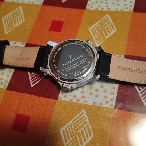 Thorton men's watch with leather strap like new