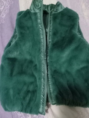 Mayoral Reversible Sleeveless Vest for 5 Years Like New, Green