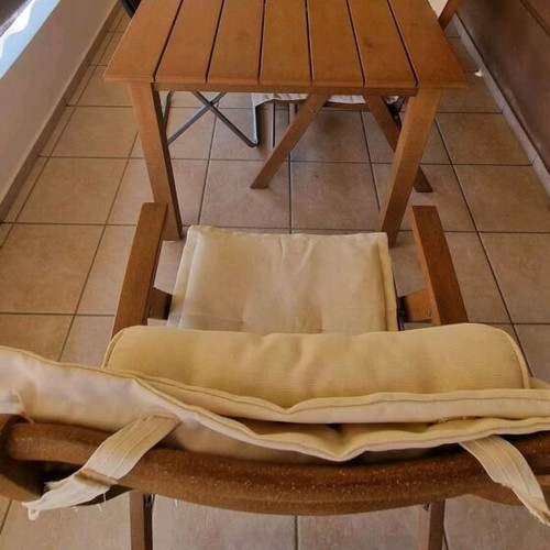 Wooden garden table like new, 1.80m x 0.89m, weatherproof FUREMA