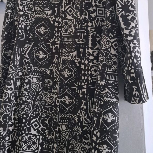 Gap trench coat used, cotton with black and white design, size XL