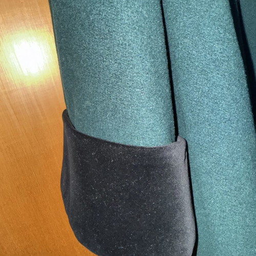 Coat like new, green cypress, size L