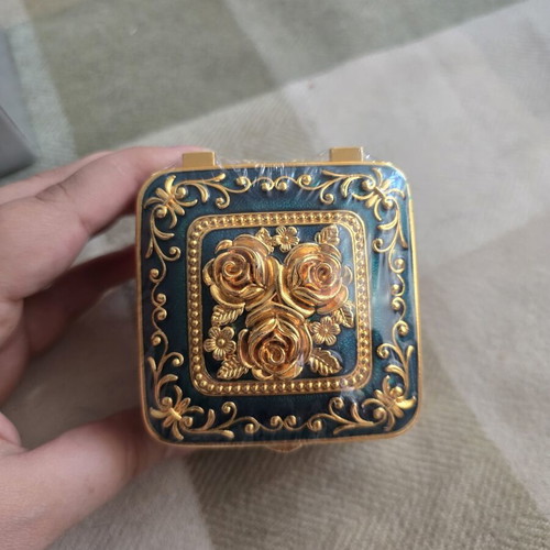 Luxury jewelry box