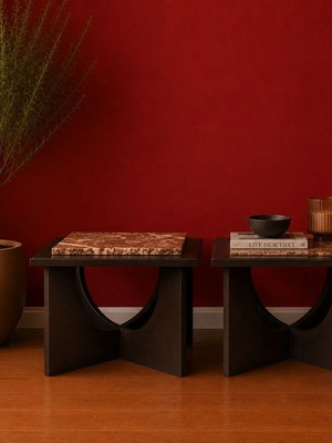 Handmade coffee tables from solid wood and onyx like new, set of two