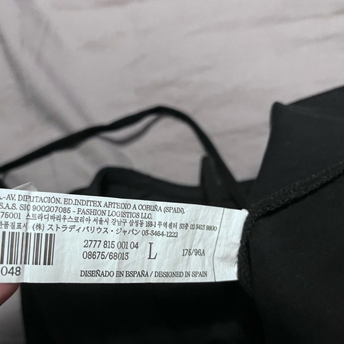 Stradivarius black top like new, size M