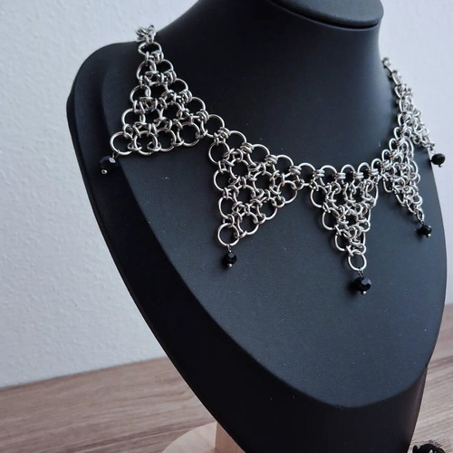 Handmade Stainless Steel Chainmail Choker new, black and silver