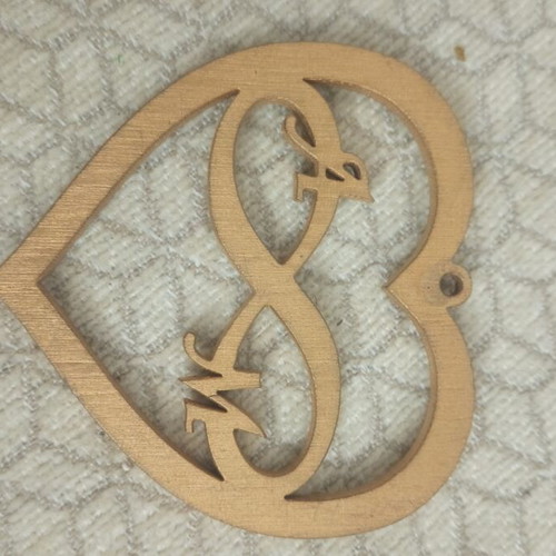Wooden heart with initials A & M new