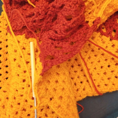 Handmade knitted blanket for double bed, new, 2.5x1.9 meters