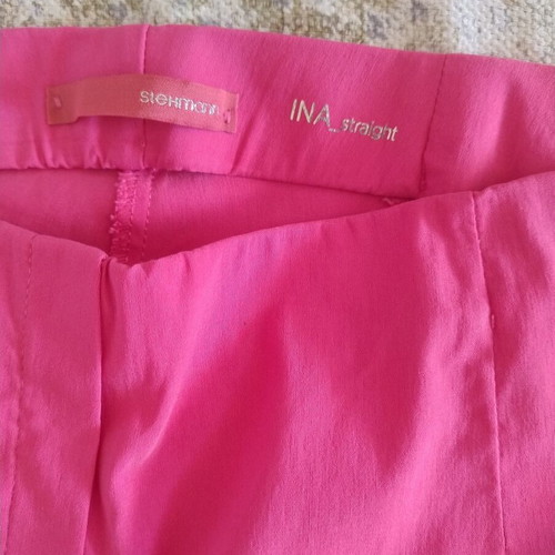 Capri pants fuchsia new, size XL 42 14