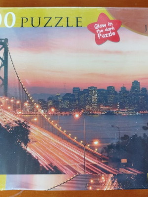 San Francisco by night puzzle new, 1000 pieces, glows in the dark