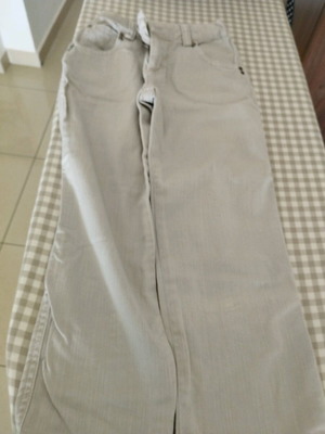 Matoufrance kids pants light gray to white like new, size 104 cm
