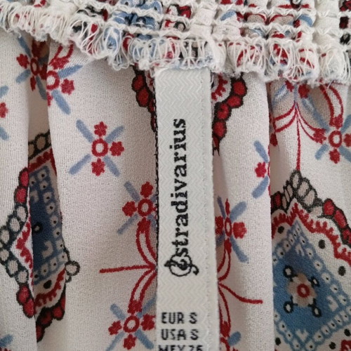 Stradivarius blouse with geometric patterns like new, multicolored
