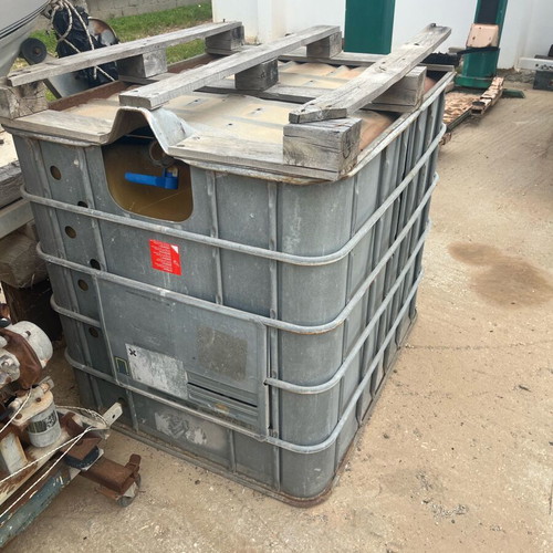 IBC pallet tank new, 1,000-liter capacity