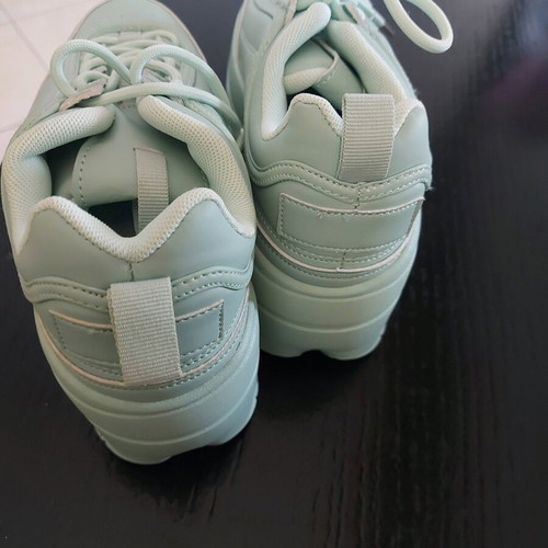 Women's sneakers size 37 new athletic