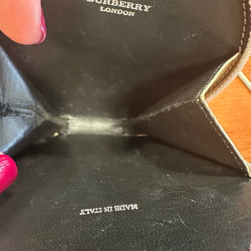 Burberry small wallet like new in pink color