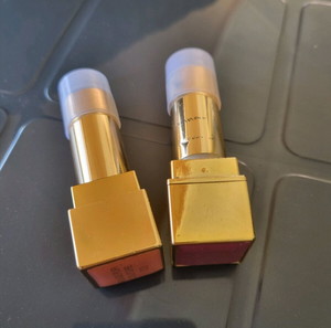 Δυο τέστερ YSL ROUGE PUR COUTURE Lipsticks