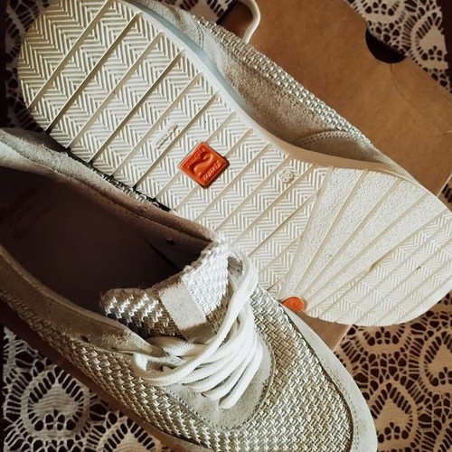 Bata women's sneakers new, size 39, suede leather and fabric, gray silver