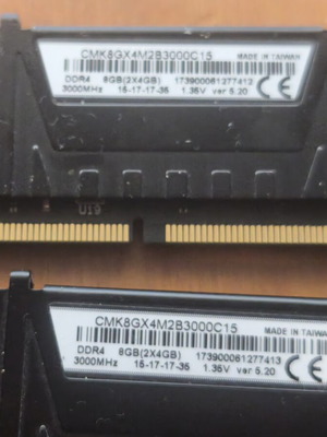 Corsair Vengeance LPX 8GB (2x4GB) DDR4 3000MHz RAM