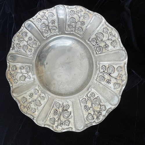 Silver-plated heirloom platter used in good condition