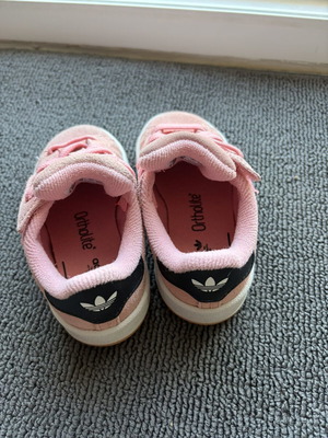 Adidas Campus 00s kids pink sneakers size 23