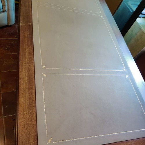 Varangis Classic English Executive Desk used, leather top