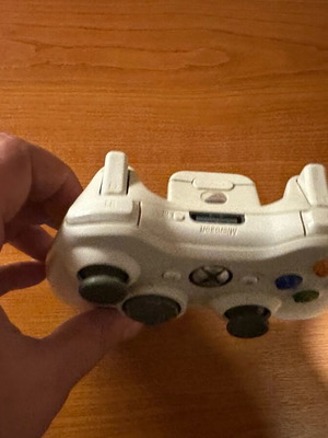 Xbox 360 remote control used in good condition