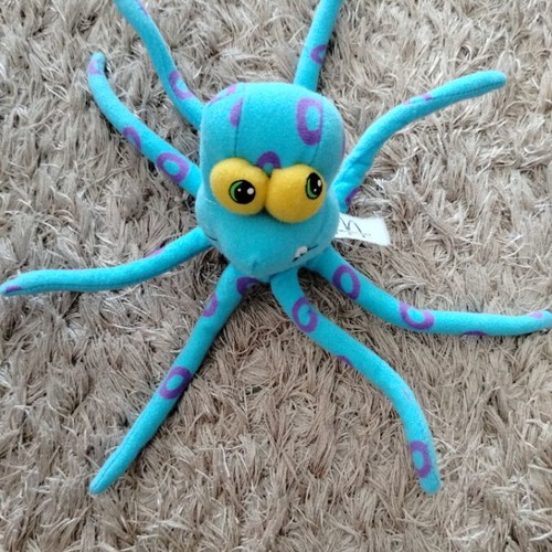 Octopus plush toy like new from Happy Meal