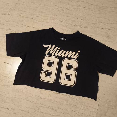 Admiral Black Crop T-shirt like new, size M