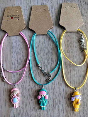 Handmade necklaces for girls set of 3 with hypoallergenic materials