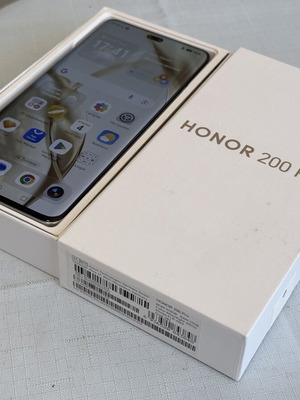 Honor 200 Pro smartphone like new, 512GB storage, 12GB RAM