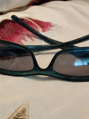 Max Mara sunglasses authentic deep blue, like new