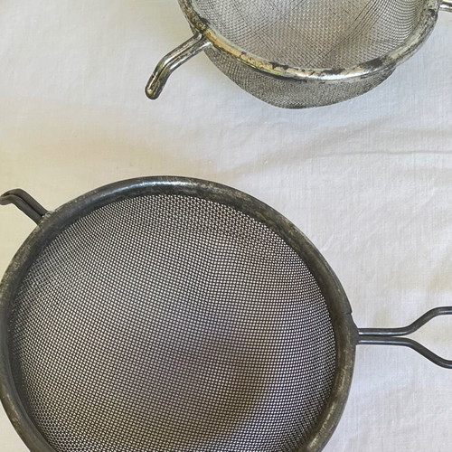 Set of used vintage kitchen items