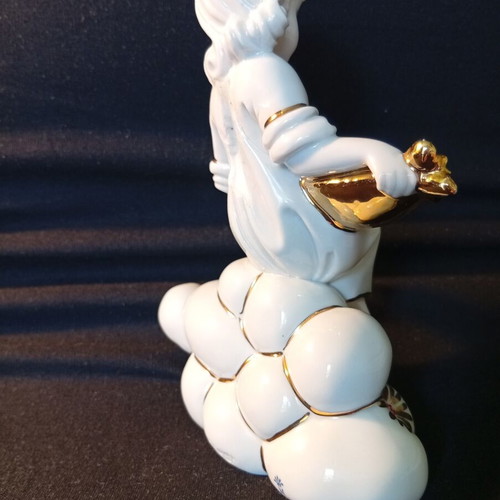 Capodimonte porcelain figurine like new, 15/12 cm