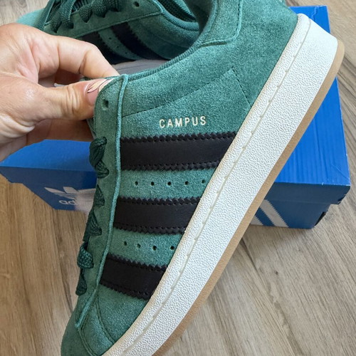 Adidas Originals Campus sneakers new, size 40, green