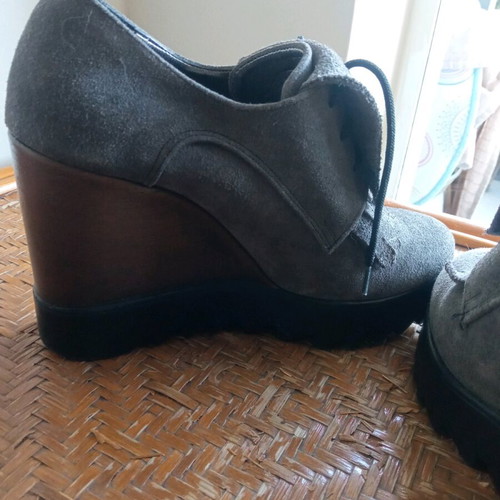 Platform shoes genuine leather size 37 like new, dark gray