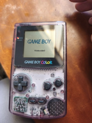 Game Boy Color σαν καινούργιο, χαμηλή ένταση ηχείου