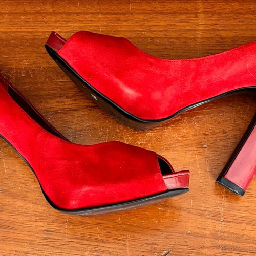 Peep toe Nine West shoes used, red suede, size 40.5