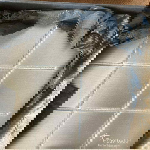 Μεταλλική τρίλιζα τριφύλλι,αχρησιμοποίητο στο κουτί του