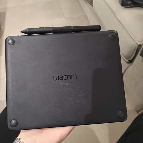 Wacom Intuos S drawing tablet like new