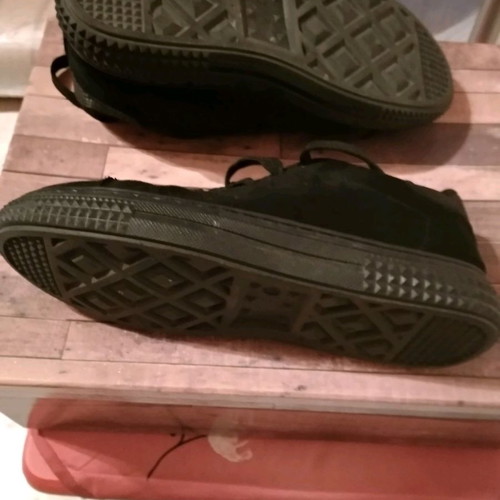 Velvet black lace-up shoes used, size 36, athletic