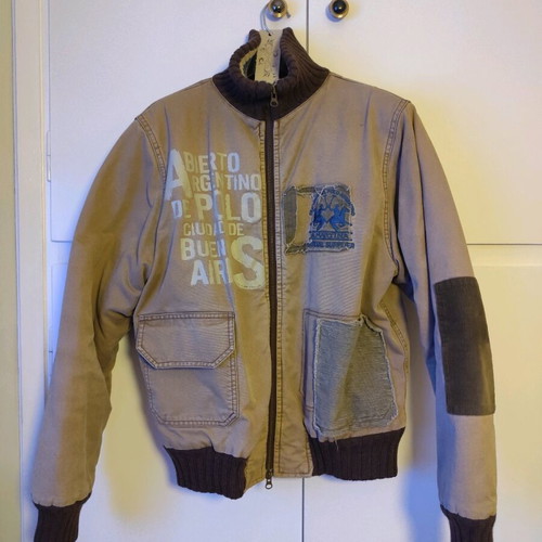 La Martina beige jacket like new, fits medium size