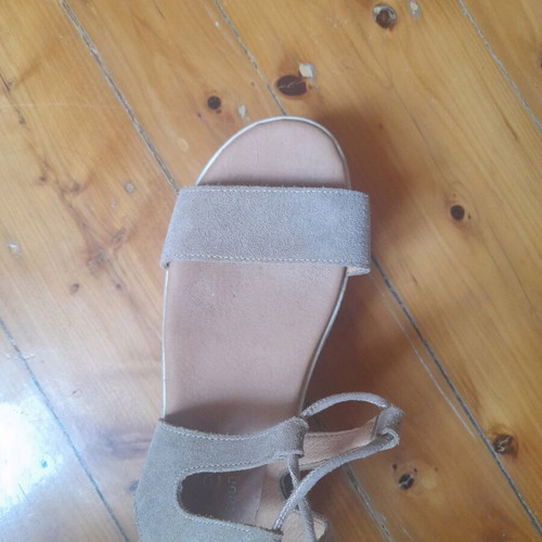 Flatforms used size 38 beige with laces and 7cm heel height