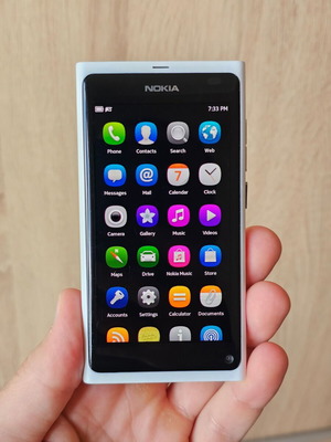 Nokia N9 като нов, рядък бял цвят